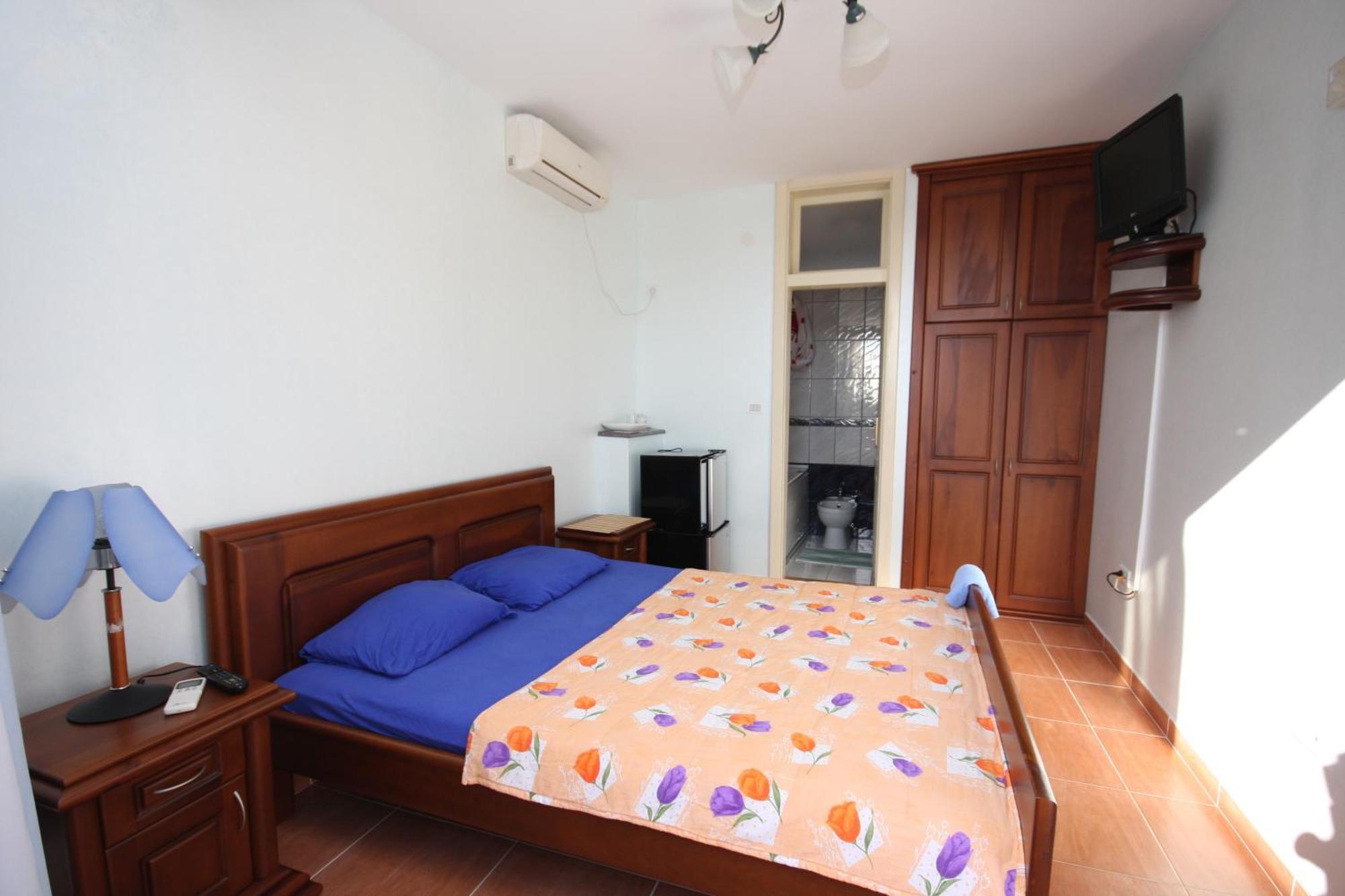 Apartments Nensy Бар Екстер'єр фото
