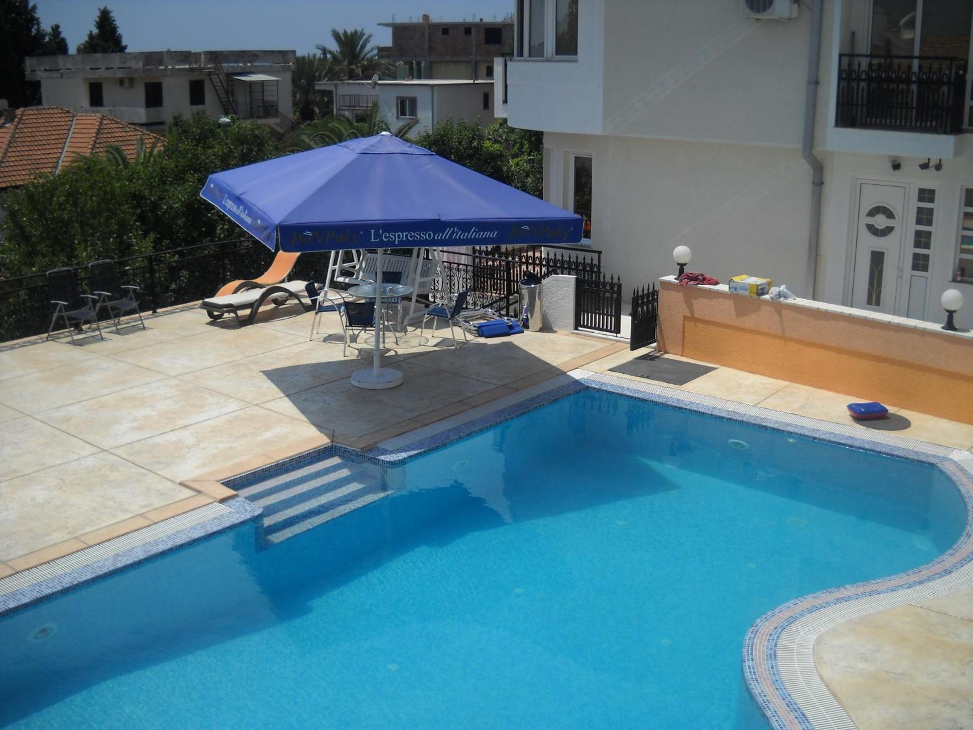 Apartments Nensy Бар Екстер'єр фото