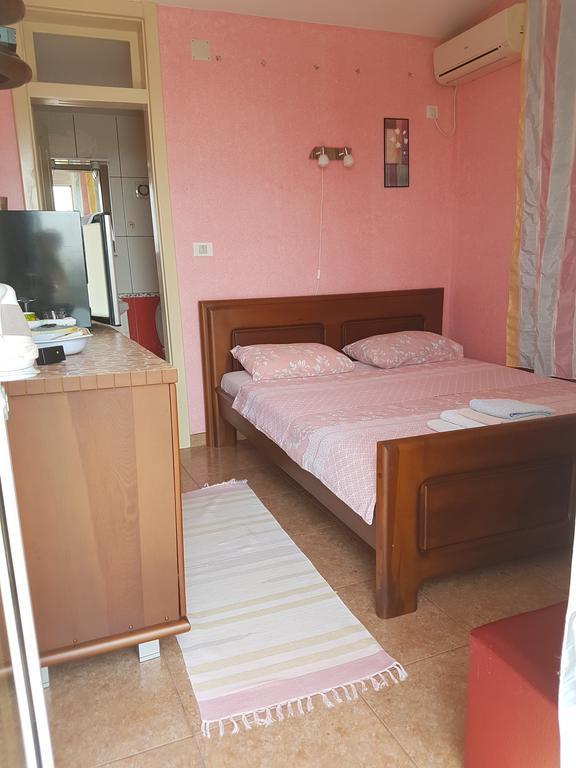 Apartments Nensy Бар Екстер'єр фото