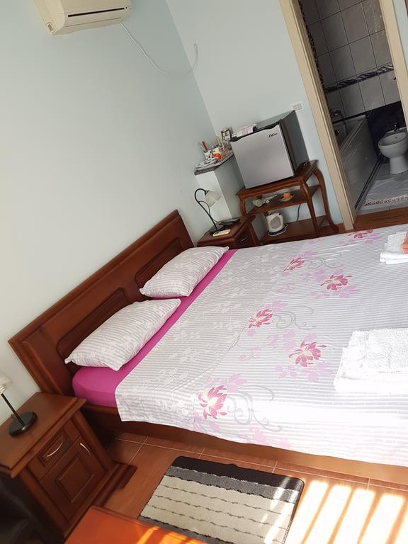 Apartments Nensy Бар Екстер'єр фото