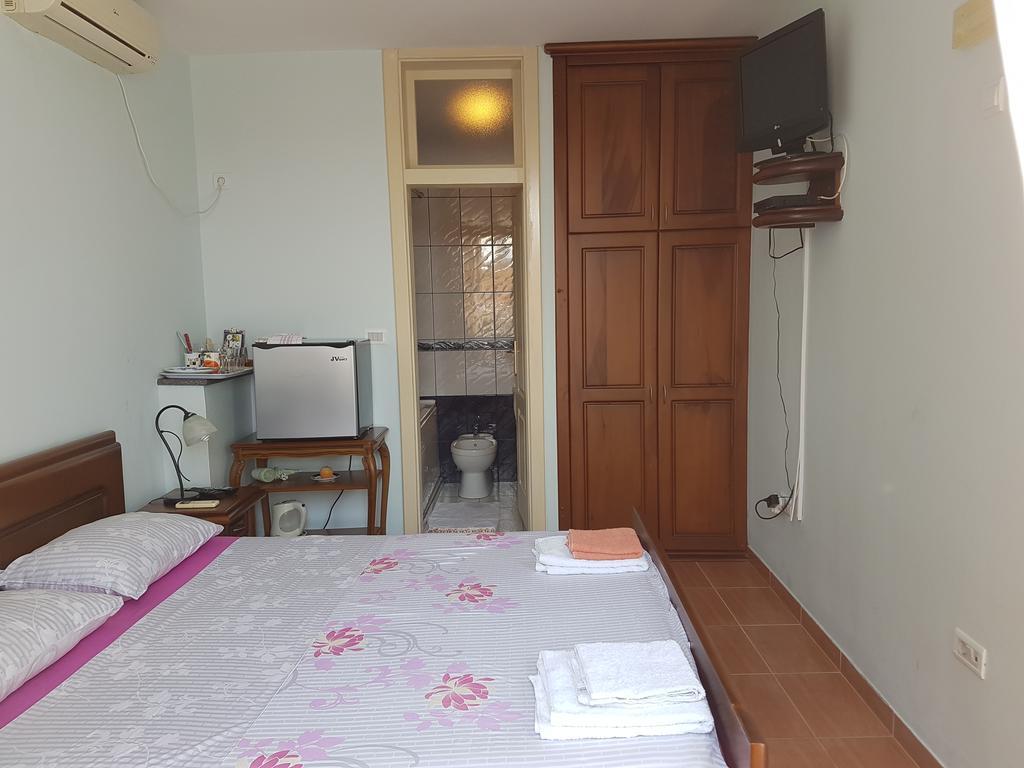Apartments Nensy Бар Екстер'єр фото
